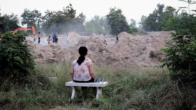 cemetery_28-feature-1600x900-c-default